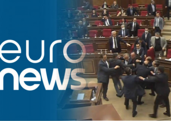 «Euronews» обратился к драке в армянском парламенте (видео)